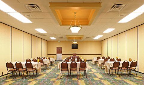 Holiday Inn Jonesboro Instalações foto